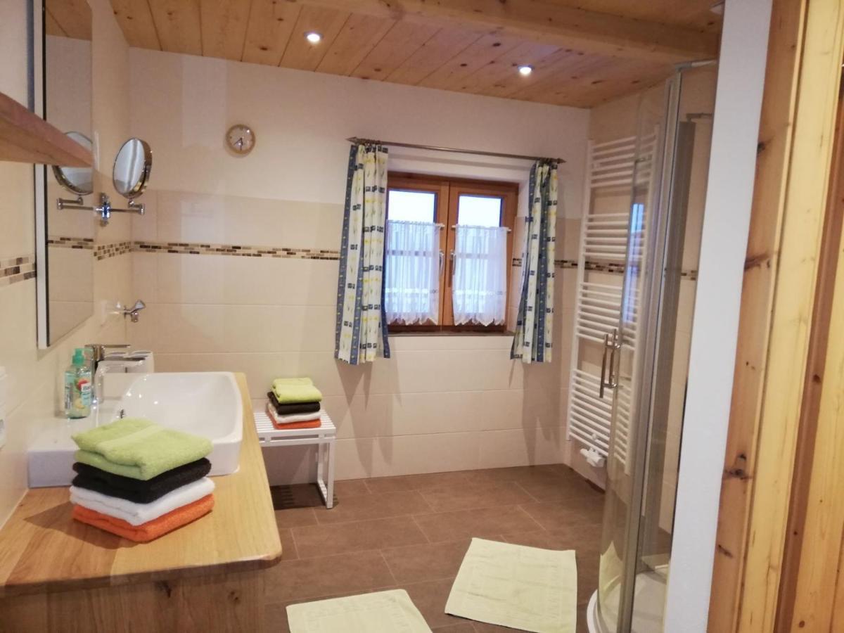Ferienwohnung Grabenhaeusl Inkl. Chiemgaukarte โรพอลดิง ภายนอก รูปภาพ